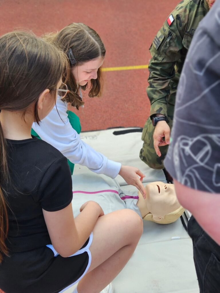 Obrazek posiada pusty atrybut alt - plik: IMG-20250523-WA0024-1-768x1024.jpg