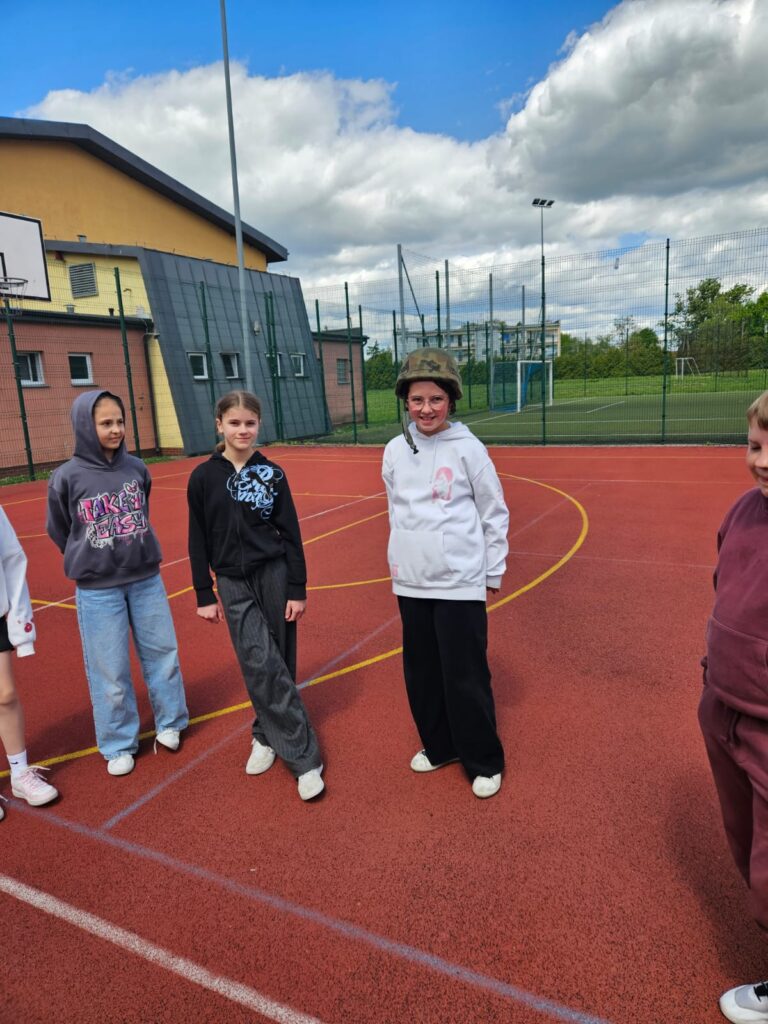 Obrazek posiada pusty atrybut alt - plik: IMG-20250523-WA0030-1-768x1024.jpg