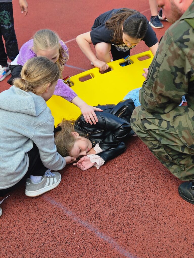 Obrazek posiada pusty atrybut alt - plik: IMG-20250523-WA0037-1-768x1024.jpg